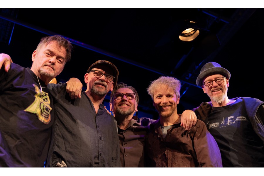 Gruppenfoto der Band