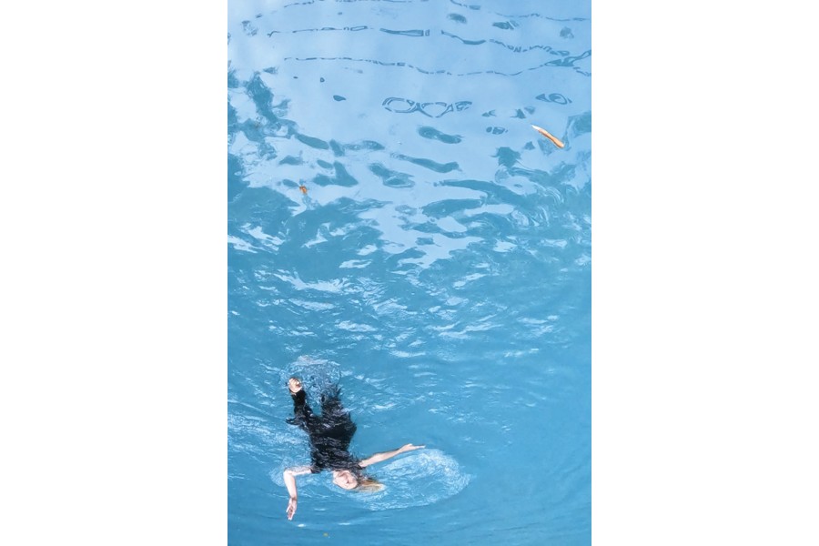 Foto: Eva Ursprung Mensch im Wasser