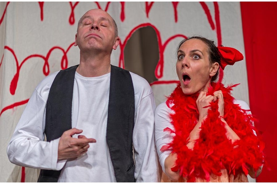 Quasi-Quasar-Theater_Die Henne Henriette